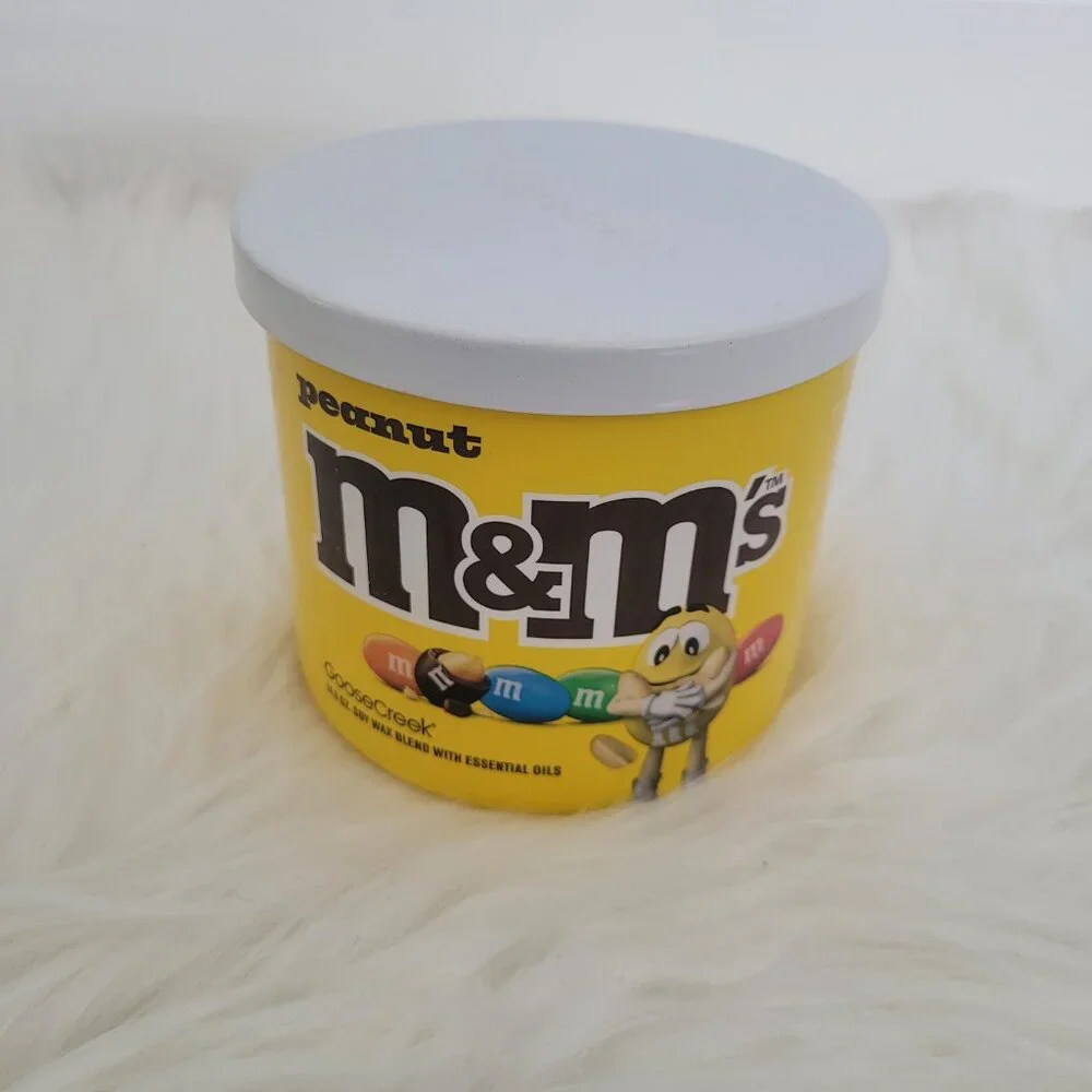 Goose Creek Peanut M&M's Candle